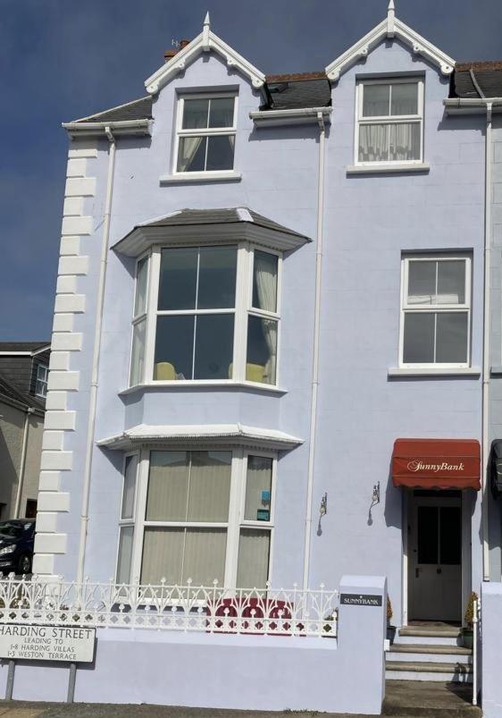 Sunny Bank Guest House Tenby Εξωτερικό φωτογραφία